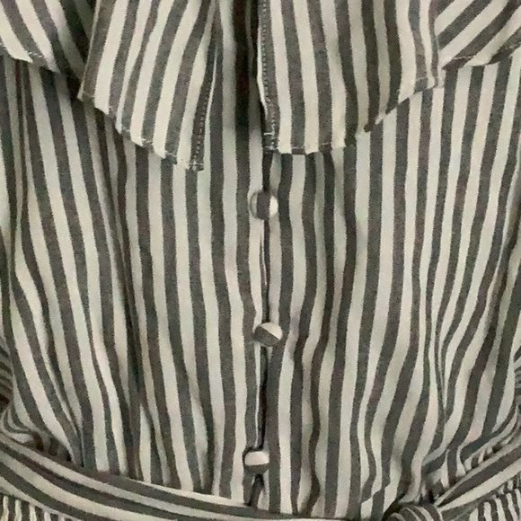 COTTON BLEU “THE FLORENCE” JUMPSUIT IN GREY/WHITE STRIPES SIZE MEDIUM NWT - Picture 7 of 16